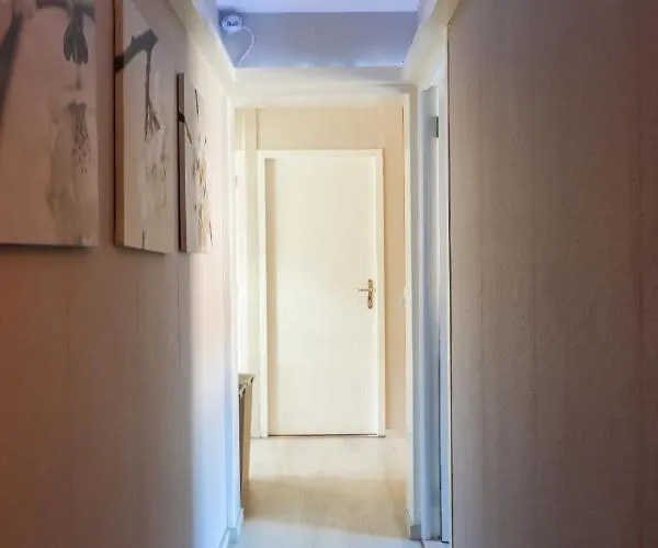 Casaluca Apartamento *