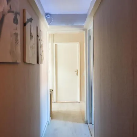 Casaluca Apartment *